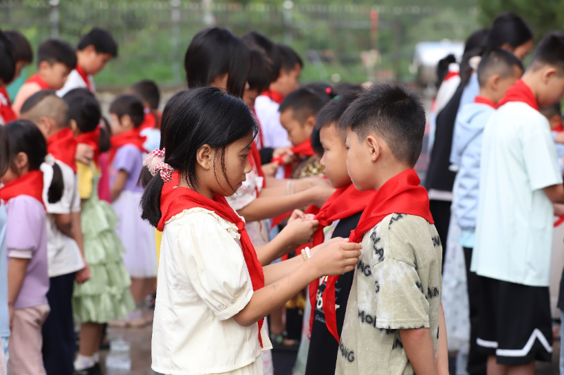 “阿依土豆”——大凉山支教项目